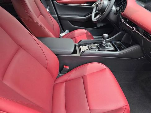 New 2026 MAZDA MAZDA3 2.5 S Hatchback w/ Premium Pkg FWD image 15