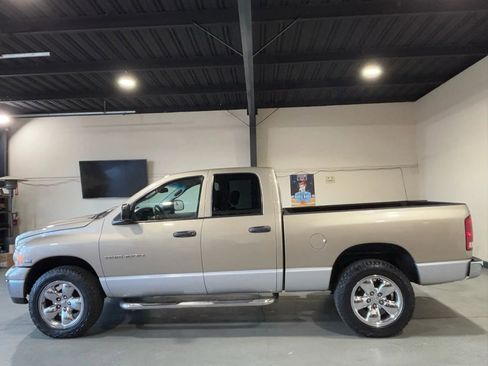 Used 2004 Dodge Ram 1500 Truck SLT w/ Trailer Tow Group image 5