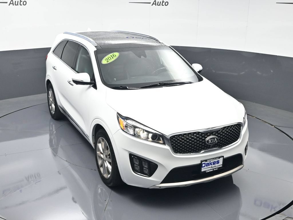 Used 2016 Kia Sorento SX w/ SXL Technology Package AWD/4WD image 48