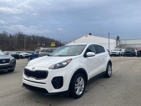 Used 2019 Kia Sportage LX image 5
