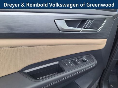 New 2025 Volkswagen Atlas Cross Sport SE image 19