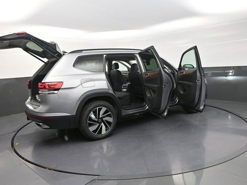 New 2026 Volkswagen Atlas SE image 33