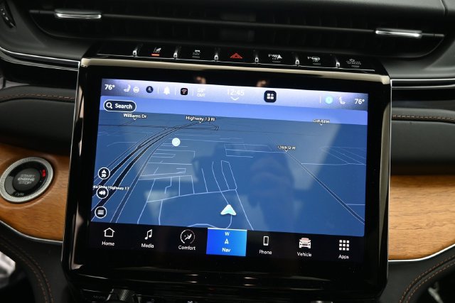 Used 2022 Jeep Grand Cherokee Summit AWD/4WD image 10