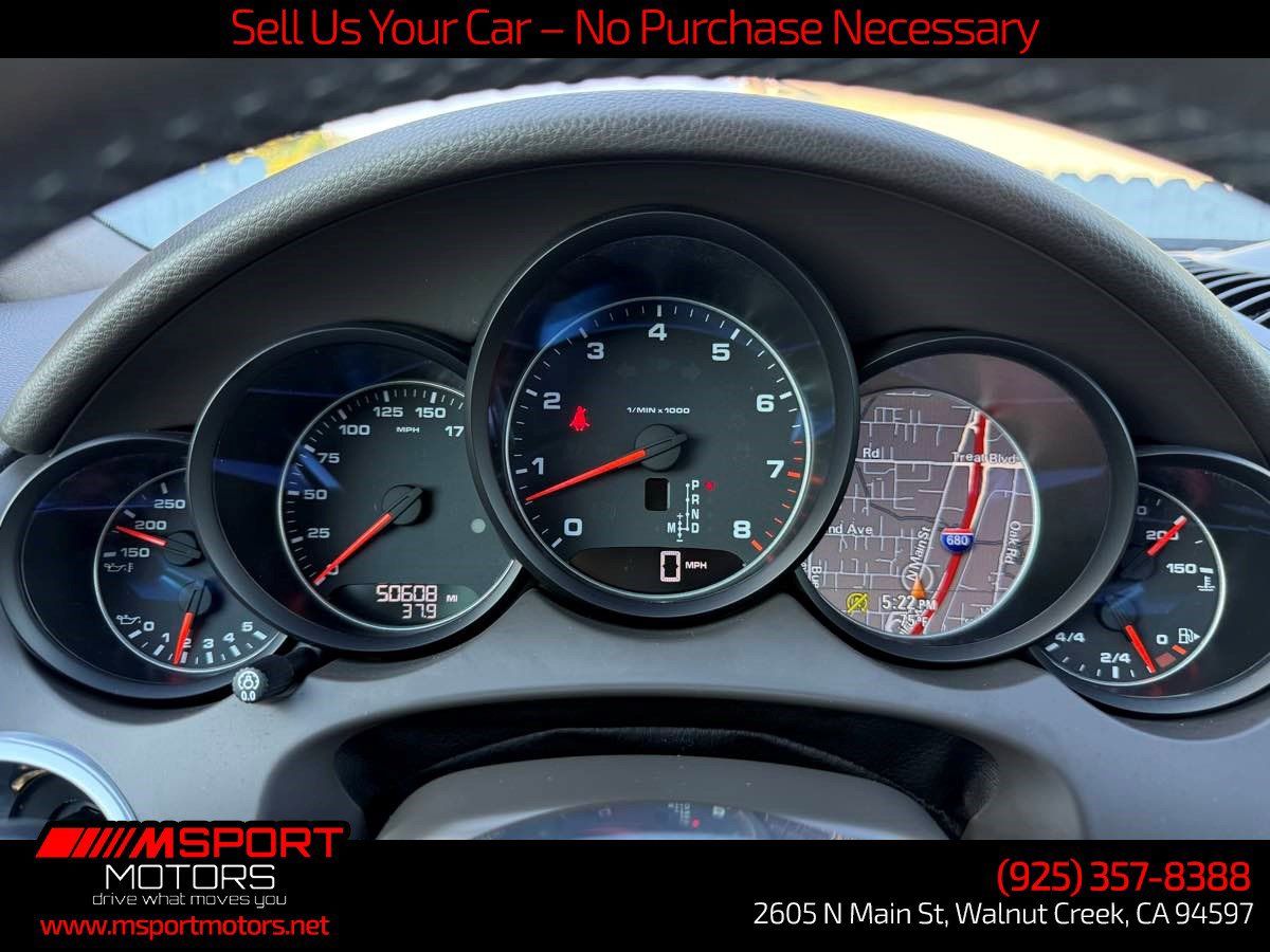 Used 2016 Porsche Cayenne AWD/4WD image 7