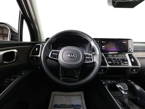 Used 2021 Kia Sorento EX w/ EX AWD X-Line Package image 29