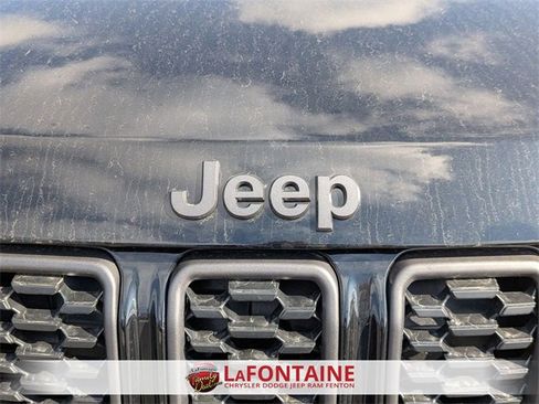 New 2026 Jeep Compass Limited image 9