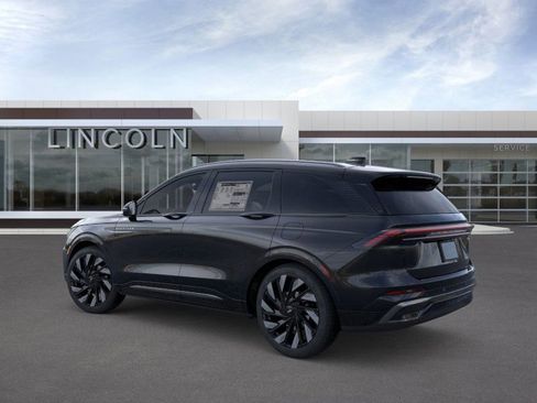 New 2025 Lincoln Nautilus Reserve w/ Jet Appearance Package image 4