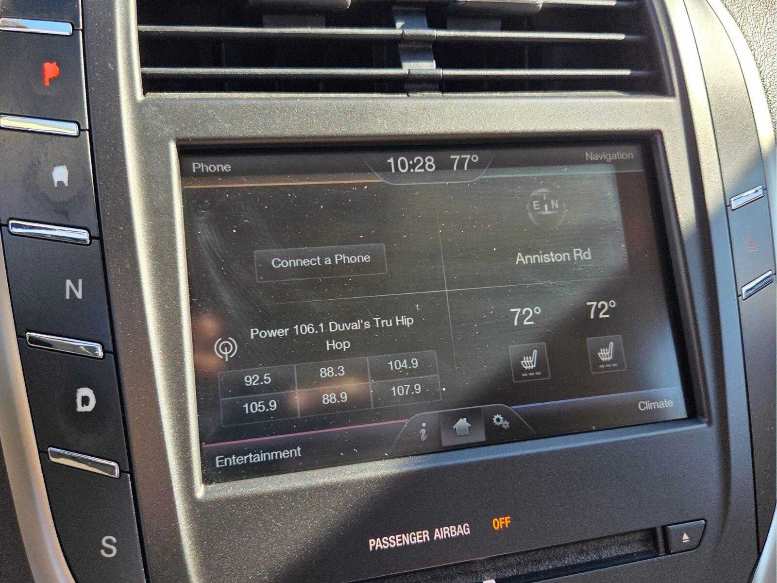 Used 2015 Lincoln MKC FWD w/ Equipment Group 101A Select image 24