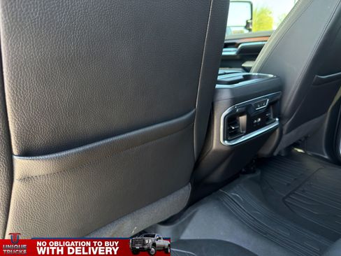 Used 2024 GMC Sierra 3500 Denali w/ Denali Reserve Package AWD/4WD image 22