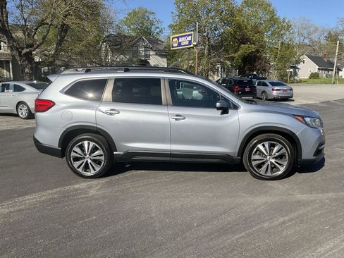 Used 2019 Subaru Ascent Premium AWD/4WD image 6