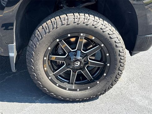 Used 2023 Chevrolet Silverado 1500 Custom Trail Boss image 12