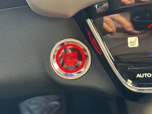 Used 2020 Honda HR-V EX image 31