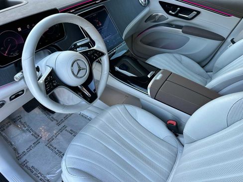 Used 2023 Mercedes-Benz EQS 450+ 4MATIC SUV image 10