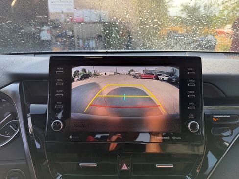 Used 2023 Toyota Camry XLE FWD image 22