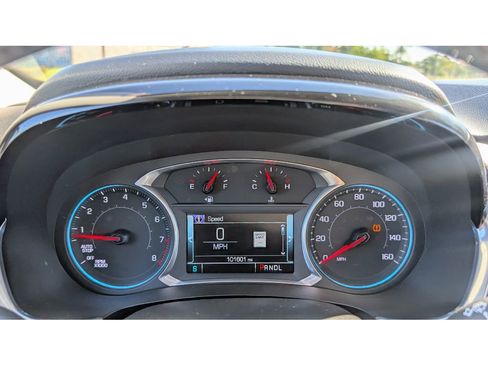 Used 2019 Chevrolet Traverse RS image 22