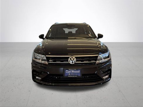 Used 2020 Volkswagen Tiguan SE R-Line AWD/4WD image 3