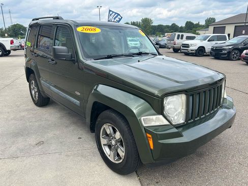 Used 2008 Jeep Liberty Sport w/ North Edition Group AWD/4WD image 3