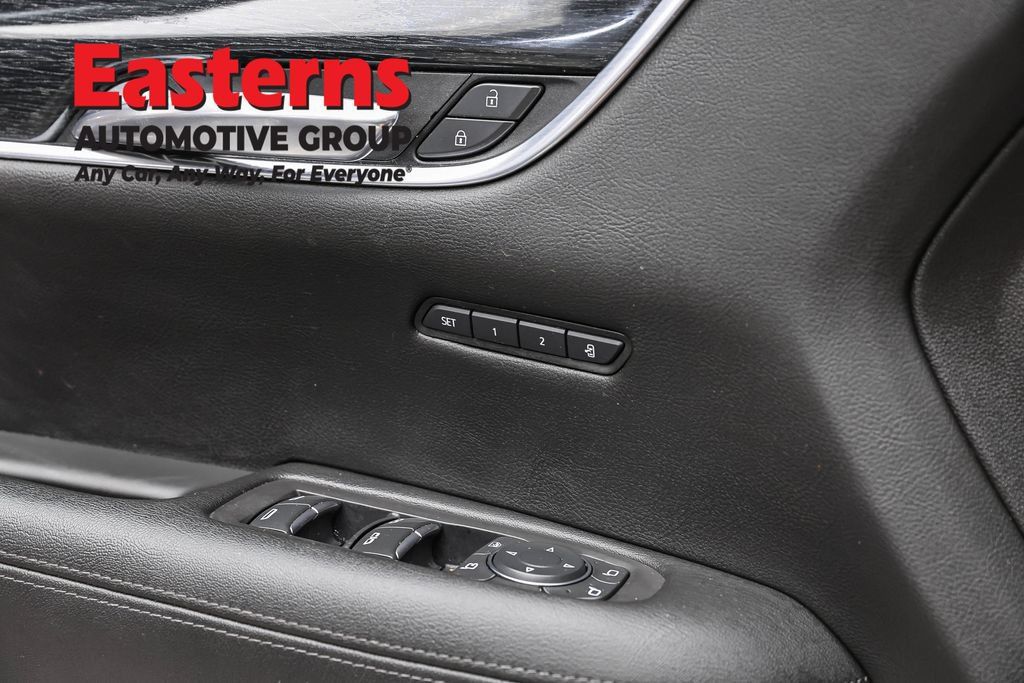 Used 2020 Cadillac XT5 Premium Luxury FWD image 21