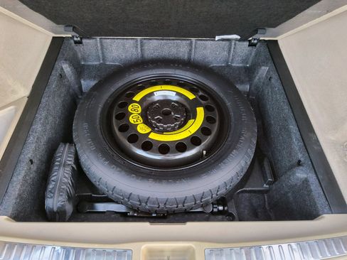 Used 2015 Mercedes-Benz ML 350 2WD image 52