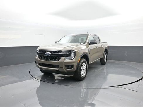 New 2025 Ford Ranger XL image 3