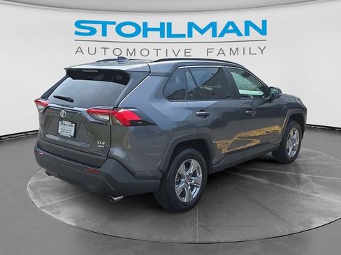 Used 2024 Toyota RAV4 XLE AWD/4WD image 5