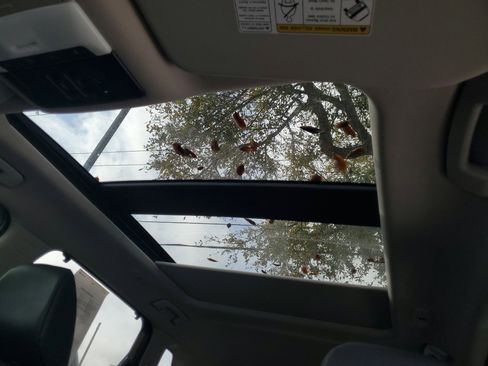 Certified 2024 Nissan Rogue SV w/ SV Premium Package image 28