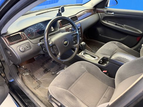 Used 2013 Chevrolet Impala LT w/ LT Sunroof Package FWD image 11
