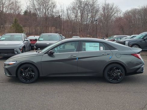 New 2026 Hyundai Elantra SEL Sport Premium FWD image 6
