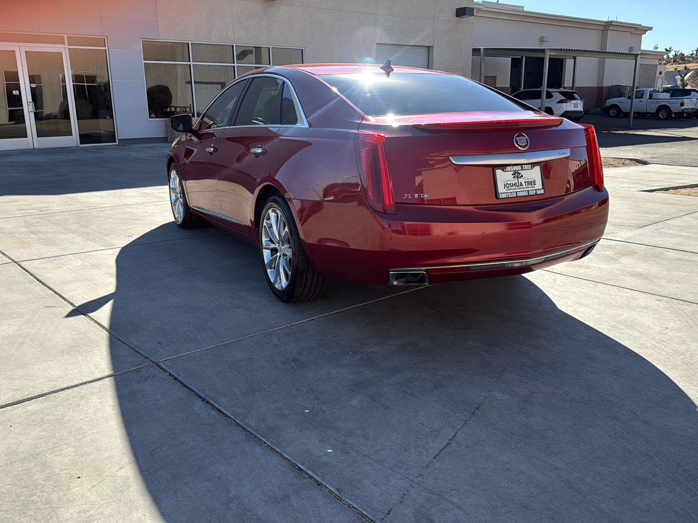 Used 2013 Cadillac XTS Luxury w/ Driver Awareness Package FWD image 8