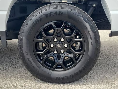 Used 2024 Ford F150 XLT w/ Equipment Group 302A MID AWD/4WD image 8
