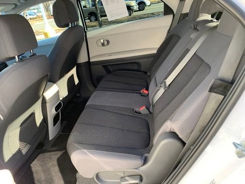 Used 2022 Hyundai Ioniq 5 SE image 24