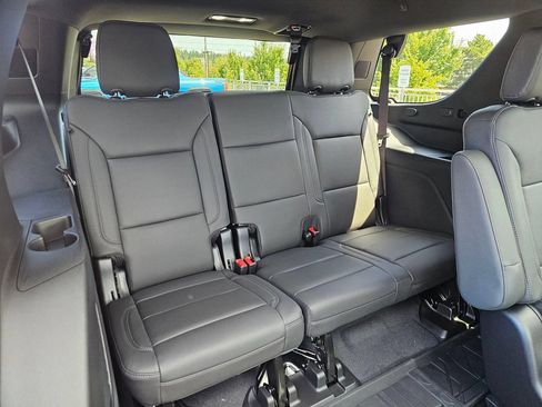 New 2026 Chevrolet Tahoe Z71 w/ Comfort Package AWD/4WD image 13