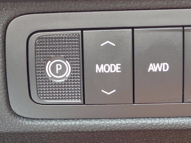 New 2027 Chevrolet Traverse RS w/ LPO, Floor Liner Package AWD/4WD image 29