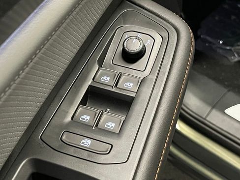 New 2026 Volkswagen Atlas Peak Edition AWD/4WD image 18