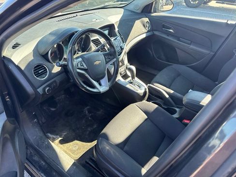 Used 2014 Chevrolet Cruze LT FWD image 7