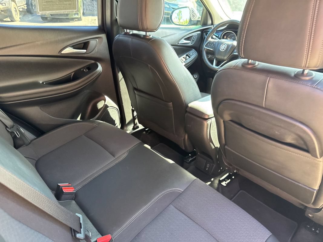 Used 2020 Buick Encore GX Select AWD/4WD image 22