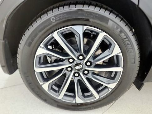 Used 2024 Cadillac Lyriq Sport AWD/4WD image 81