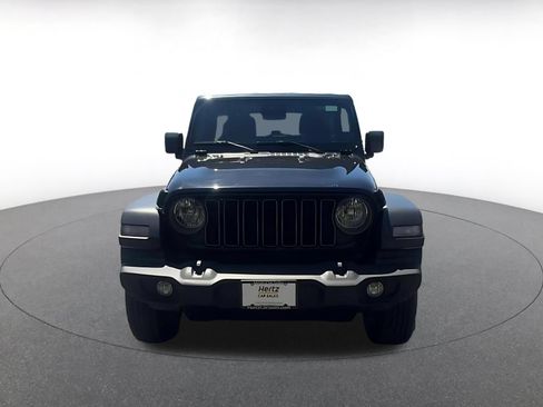 Used 2025 Jeep Wrangler Unlimited Sport AWD/4WD image 4