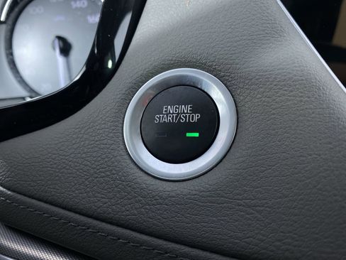 Certified 2023 Cadillac XT5 Premium Luxury image 8