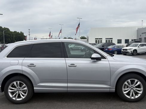 Used 2019 Audi Q7 3.0T Premium w/ Convenience Package AWD/4WD image 11