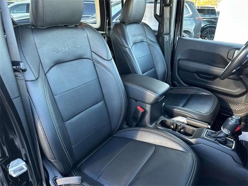 Used 2022 Jeep Wrangler Unlimited Sahara w/ Cold Weather Group image 50