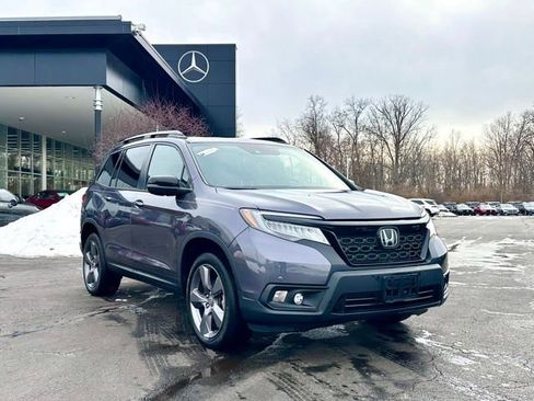 Used 2021 Honda Passport Touring image 1