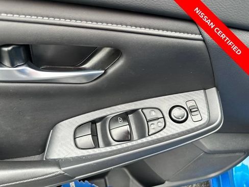 Used 2025 Nissan Sentra SV w/ All-Weather Package FWD image 16