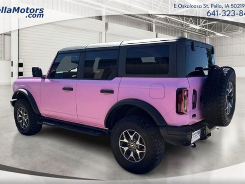 Used 2022 Ford Bronco Badlands image 5