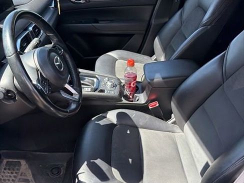 Used 2018 MAZDA CX-5 Touring w/ Preferred Equipment Package FWD image 11