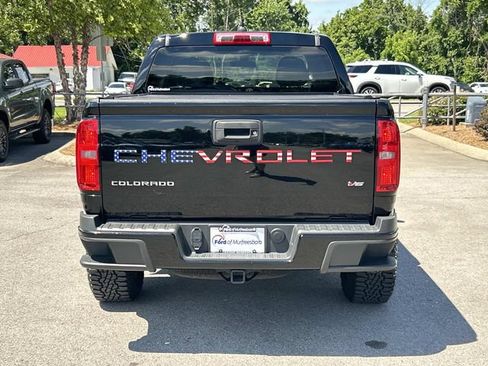 Used 2022 Chevrolet Colorado W/T w/ Custom Special Edition AWD/4WD image 6
