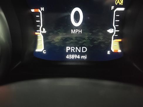 Used 2020 Jeep Wrangler Unlimited Sahara w/ Uconnect 4C Nav & Sound Group AWD/4WD image 22