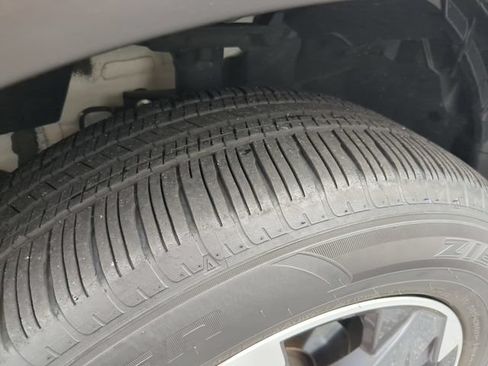 Certified 2024 Nissan Rogue SV w/ SV Premium Package FWD image 11