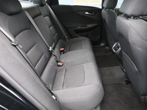 Used 2025 Chevrolet Malibu LT FWD image 21
