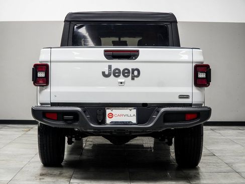 Used 2023 Jeep Gladiator Overland w/ LED Lighting Group image 10